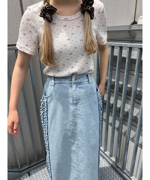 WC（ダブル シー）の「フリルラインデニムスカート（スカート・レディース・ブルー・FREE）」の7枚目の写真