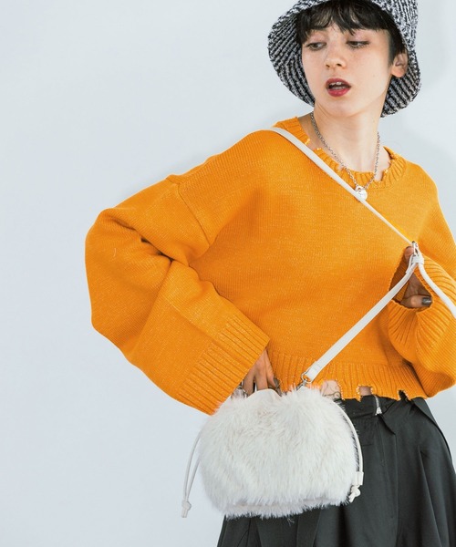 PAGEBOY(ページボーイ)の「アソートキンチャクショルダー(ショルダーバッグ・レディース・ブラック系その他/ホワイト系その他・FREE)」の3枚目の写真