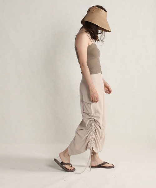 Mayree（メイリー）の「AURORIA/カップ付きチューブキャミソール（キャミソール・レディース・ブラック/グレー/グリーン/ホワイト/ブラウン・FREE）」の9枚目の写真