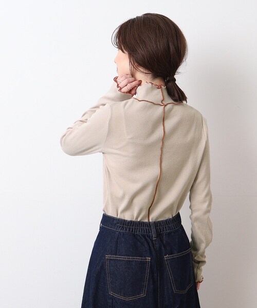 Cutie Blonde（キューティーブロンド）の「◆配色メロウ ハイネック インナー（Tシャツ/カットソー・レディース・オフホワイト/ナチュラル/ブラック・01/02/03）」の21枚目の写真