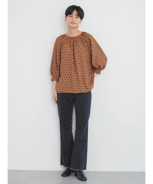 AMERICAN HOLIC(アメリカンホリック)の「マチ付きフレアデニム(デニムパンツ・レディース・ブラック・S/XS/L/M)」の4枚目の写真