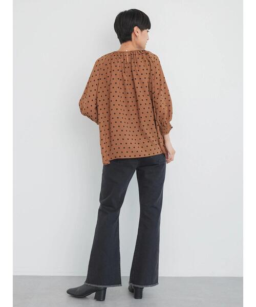 AMERICAN HOLIC(アメリカンホリック)の「マチ付きフレアデニム(デニムパンツ・レディース・ブラック・S/XS/L/M)」の6枚目の写真