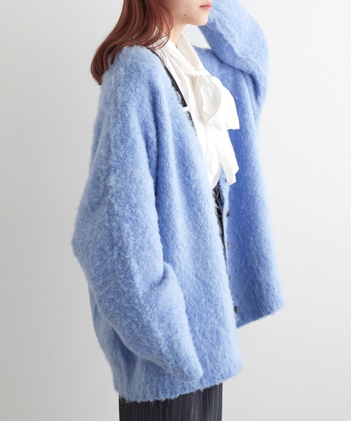 w closet（ダブルクローゼット）の「起毛Vネックカーディガン（ニット/セーター・レディース・グリーン/オレンジ/ラベンダー/ベージュ/オフホワイト/サックスブルー・FREE）」の18枚目の写真