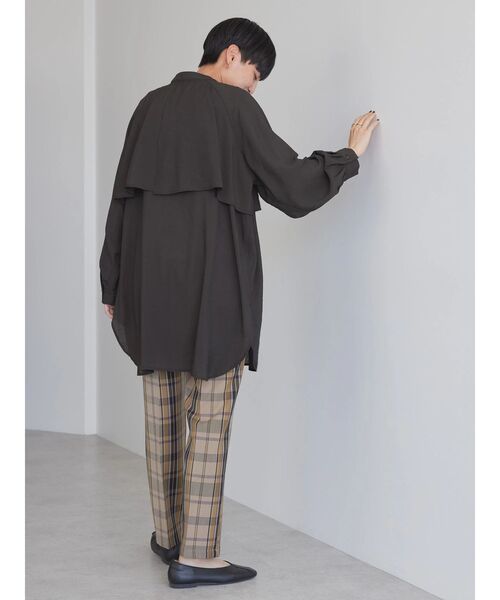 AMERICAN HOLIC（アメリカンホリック）の「バンドカラーフリルシャツチュニック（チュニック・レディース・ブラック/サックスブルー/ピンク/モカ・M/L）」の12枚目の写真