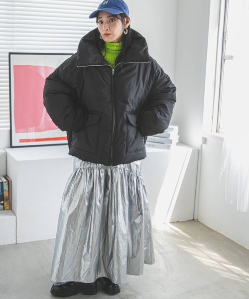 bohmal（ボマール）の「ファイバーダウンショートブルゾン（ダウンジャケット/コート・レディース・ブラック/アイボリー・MEDIUM）」の6枚目の写真