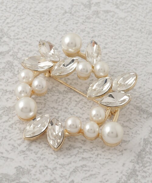 SHOO・LA・RUE（シューラルー）の「◆【セレモニー】リーフリースブローチ（ブローチ/コサージュ・レディース・シルバー/ゴールド・00）」の3枚目の写真