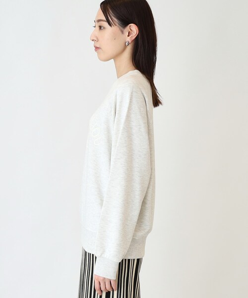 THE SHOP TK （ザ ショップ ティーケー ）の「◆ロゴ裏毛スウェット/ハグするニットシリーズ（スウェット・レディース・グレー/オフホワイト・13/12）」の5枚目の写真