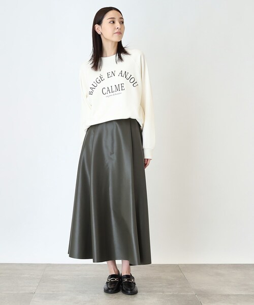 THE SHOP TK （ザ ショップ ティーケー ）の「◆ロゴ裏毛スウェット/ハグするニットシリーズ（スウェット・レディース・グレー/オフホワイト・13/12）」の12枚目の写真