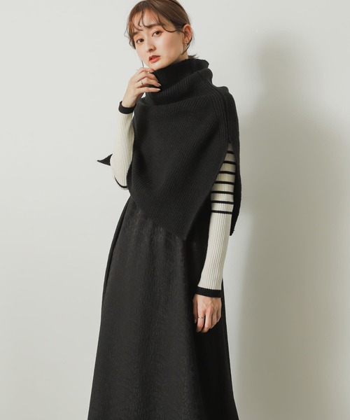 SENSE OF PLACE by URBAN RESEARCH（センスオブプレイスバイアーバンリサーチ）の「サイドスリットネックウォーマー（ネックウォーマー/スヌード・レディース・ブラック/グレー・ONE）」の6枚目の写真