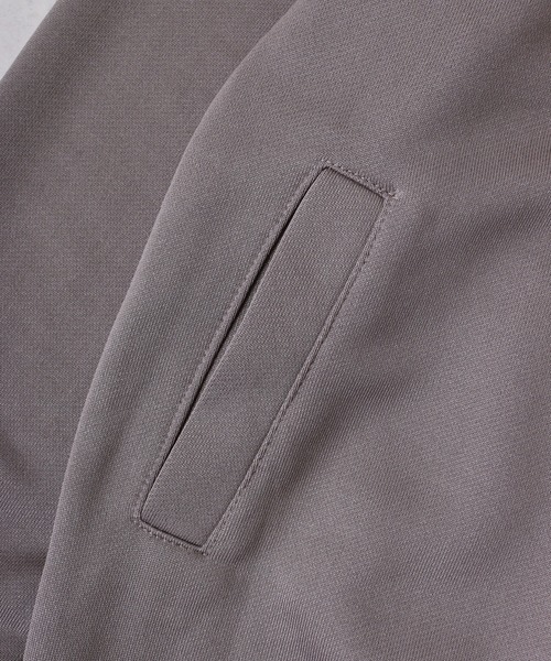 URBAN SQUARE（アーバンスクエア）の「URBAN SQUARE フィラメント裏毛　MA-1ジャケット（MA-1・メンズ・ブラック/ネイビー/グレイッシュベージュ・L/LL/M）」の16枚目の写真