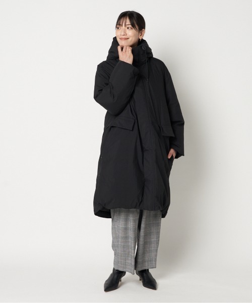 HELIOPOLE（エリオポール）の「LONG DOWN HOODY（ダウンジャケット/コート・レディース・チャコールグレー/ブラック・38/36）」の12枚目の写真