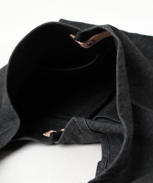 EARTH MADE（アースメイド）の「ムラ染めキャンバス TOTE / L（トートバッグ・メンズ・オレンジ/チャコールグレー/カーキ・FREE）」の7枚目の写真