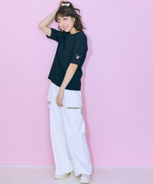 marun（マルン）の「＜大きいサイズ＞ サイドスリットワイドパンツ marun（デニムパンツ・レディース・オフホワイト/ライトブルー・88/98/106/92/122/80/114/96/84）」の5枚目の写真