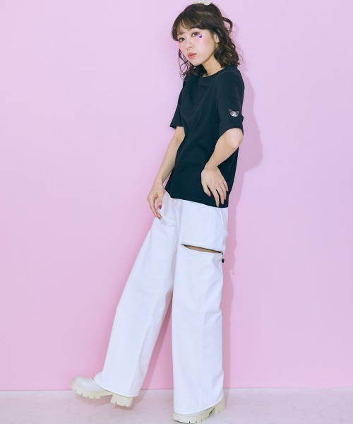 marun（マルン）の「＜大きいサイズ＞ サイドスリットワイドパンツ marun（デニムパンツ・レディース・オフホワイト/ライトブルー・88/98/106/92/122/80/114/96/84）」の6枚目の写真