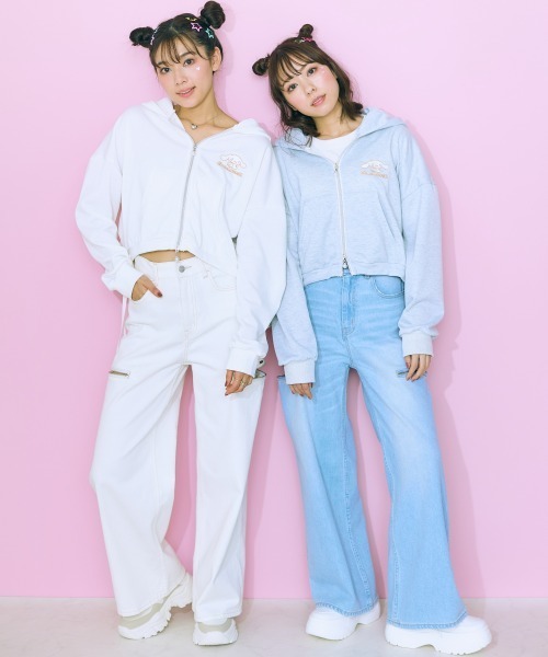 marun（マルン）の「＜大きいサイズ＞ サイドスリットワイドパンツ marun（デニムパンツ・レディース・オフホワイト/ライトブルー・88/98/106/92/122/80/114/96/84）」の16枚目の写真