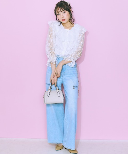 marun（マルン）の「＜大きいサイズ＞ サイドスリットワイドパンツ marun（デニムパンツ・レディース・オフホワイト/ライトブルー・88/98/106/92/122/80/114/96/84）」の22枚目の写真