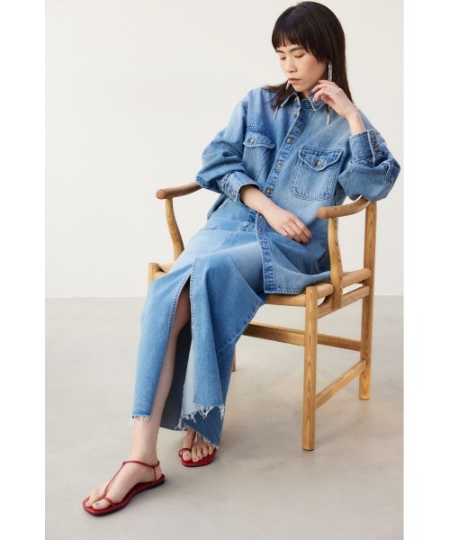 crie conforto（クリーコンフォルト）の「トングストラッピーサンダル（サンダル・レディース・アイボリー/ブラック/レッド・MEDIUM/LL/SMALL/LARGE）」の18枚目の写真