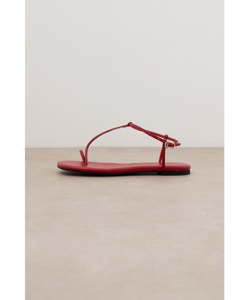 crie conforto（クリーコンフォルト）の「トングストラッピーサンダル（サンダル・レディース・アイボリー/ブラック/レッド・MEDIUM/LL/SMALL/LARGE）」の21枚目の写真