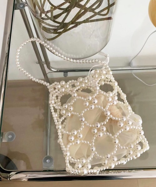 LAFFMO（ラフモ）の「ビーズ編みミニバッグ（ショルダーバッグ・レディース・ホワイト/ベージュ/グレー/ブラック・F）」の8枚目の写真