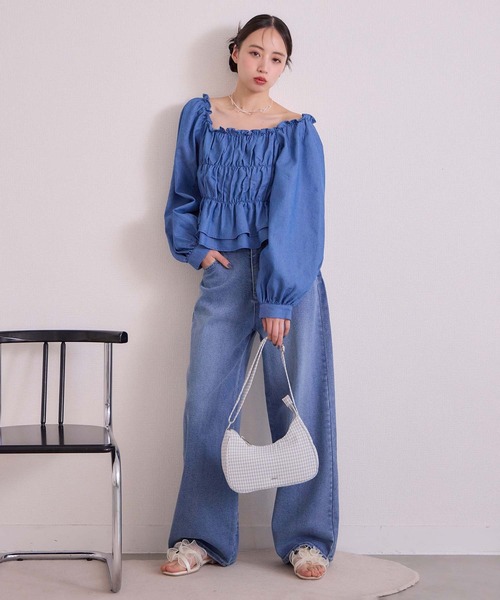 one after another NICE CLAUP(ワンアフターアナザーナイスクラップ)の「ストレッチ/ワイドストレートデニムパンツ(デニムパンツ・レディース・ライトブラック/ブルー/ライトブルー・SMALL/MEDIUM)」の5枚目の写真