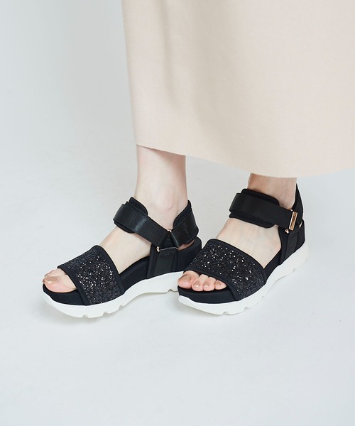 31 Sons de mode(トランテアン ソン ドゥ モード)の「グリッタースポーツサンダル(サンダル・レディース・ブラック/ピンク/クリーム・S/M/L)」の11枚目の写真