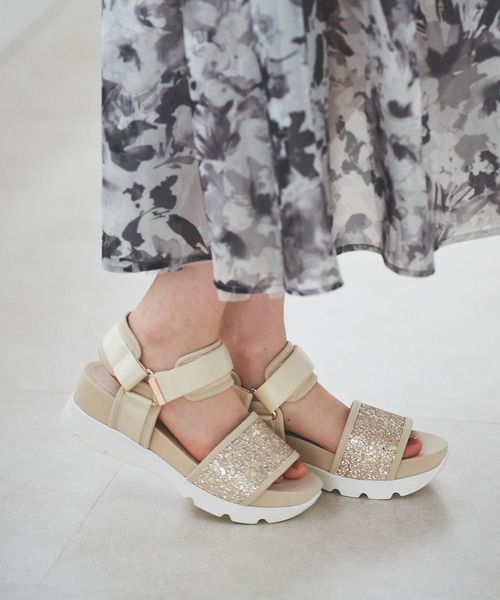 31 Sons de mode(トランテアン ソン ドゥ モード)の「グリッタースポーツサンダル(サンダル・レディース・ブラック/ピンク/クリーム・S/M/L)」の14枚目の写真