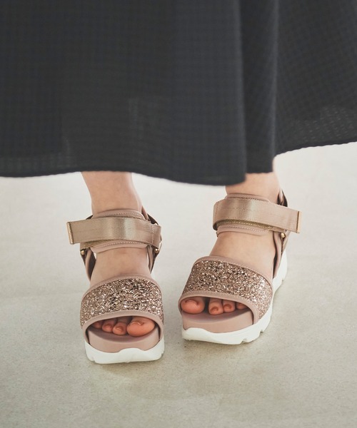 31 Sons de mode(トランテアン ソン ドゥ モード)の「グリッタースポーツサンダル(サンダル・レディース・ブラック/ピンク/クリーム・S/M/L)」の17枚目の写真