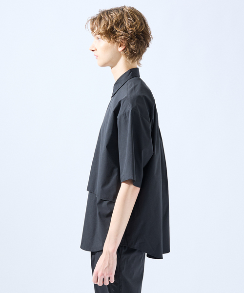 AH ABAHOUSE(エーエイチアバハウス)の「【AH ABAHOUSE / セットアップ対応】撥水 ストレッチ 半袖シャツ(シャツ/ブラウス・メンズ・グレイッシュブルー/チャコールグレー/グレイッシュベージュ/ブラック/カーキ/ライトグレー・46/48)」の9枚目の写真