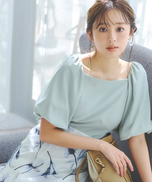 LAISSE PASSE（レッセパッセ）の「バルーンスリーブペプラムブラウス（シャツ/ブラウス・レディース・ブラック/アイボリー/ミント・MEDIUM）」の4枚目の写真