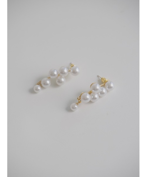 JUMELLE(ジュメロ)の「berry pearl pierce(ピアス(両耳用)・レディース・ホワイト・FREE)」の6枚目の写真