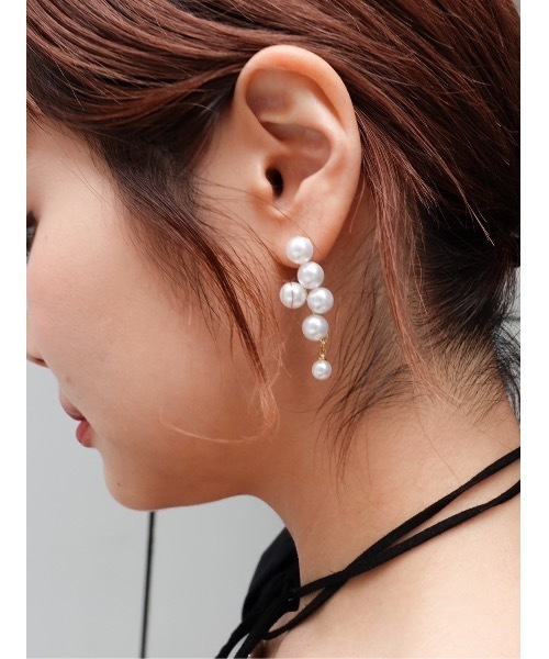 JUMELLE(ジュメロ)の「berry pearl pierce(ピアス(両耳用)・レディース・ホワイト・FREE)」の5枚目の写真