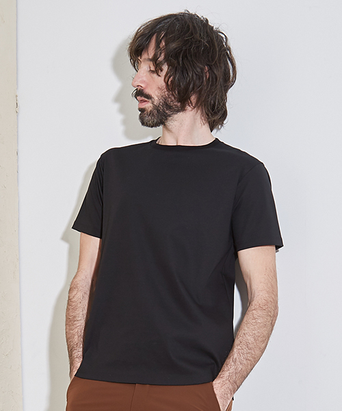 UNITED TOKYO(ユナイテッドトウキョウ)の「テクノラマスムースクルーネックカットソー(Tシャツ/カットソー)」|ブラック