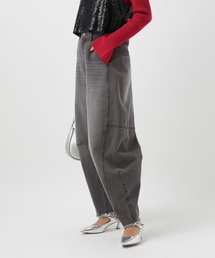 BAYFLOW | [変形シルエット]ボリュームカーブジーンズ(デニムパンツ)