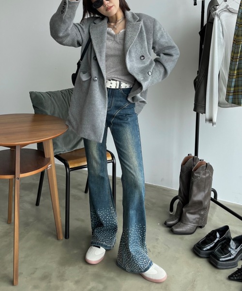 SHAGGIE(シャギー)の「ブーツカットラインストーンデニムパンツ(デニムパンツ・レディース・ブルー・S/M)」の4枚目の写真
