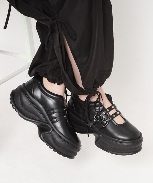 ESPERANZA（エスペランサ）の「ダブルストラップスニーカー（スニーカー・レディース・ブラック/ブラック系2/ピンク系7・S/M/L/LL）」の2枚目の写真