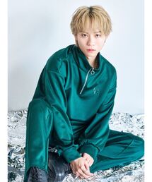 EATME | 【EATME×TAKUYA】ハーフジップTOP（セットアップ可能）(Tシャツ/カットソー)