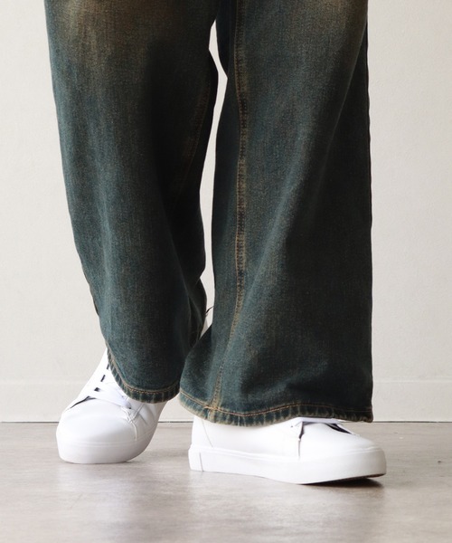 TOMMY HILFIGER（トミーヒルフィガー）の「【TOMMY HILFIGER/トミーヒルフィガー】シンセティックレザー ローカット ワンポイントスニーカー（スニーカー・メンズ・ホワイト/アイボリー・7/7.5/8/8.5/9/9.5/10）」の19枚目の写真