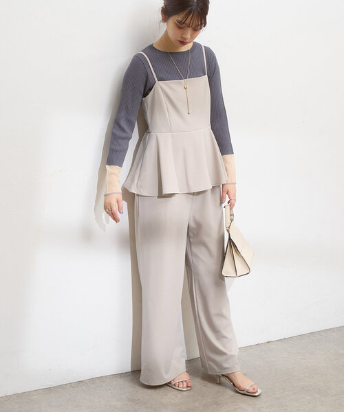 natural couture(ナチュラルクチュール)の「カットジョーゼットペプラムサロペット(その他パンツ・レディース・ブラック/グレイッシュベージュ/チャコールグレー/ドット・LARGE/MEDIUM)」の3枚目の写真
