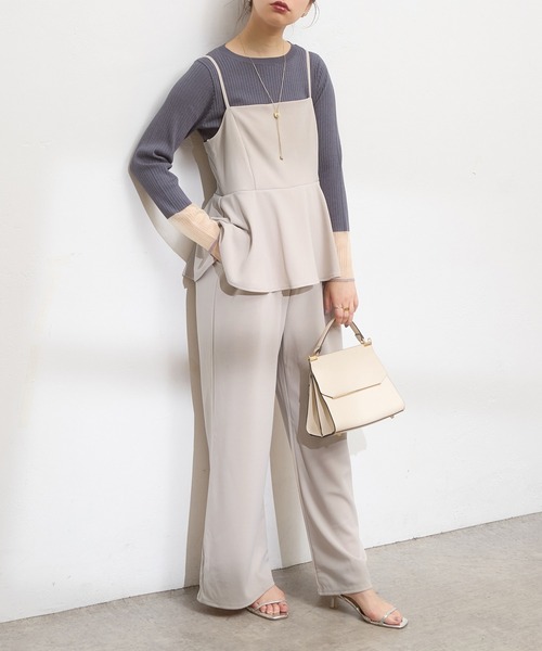 natural couture(ナチュラルクチュール)の「カットジョーゼットペプラムサロペット(その他パンツ・レディース・ブラック/グレイッシュベージュ/チャコールグレー/ドット・LARGE/MEDIUM)」の12枚目の写真