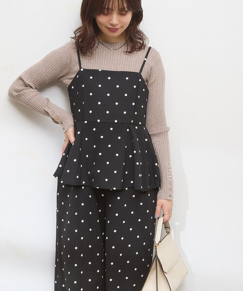 natural couture(ナチュラルクチュール)の「カットジョーゼットペプラムサロペット(その他パンツ・レディース・ブラック/グレイッシュベージュ/チャコールグレー/ドット・LARGE/MEDIUM)」の17枚目の写真