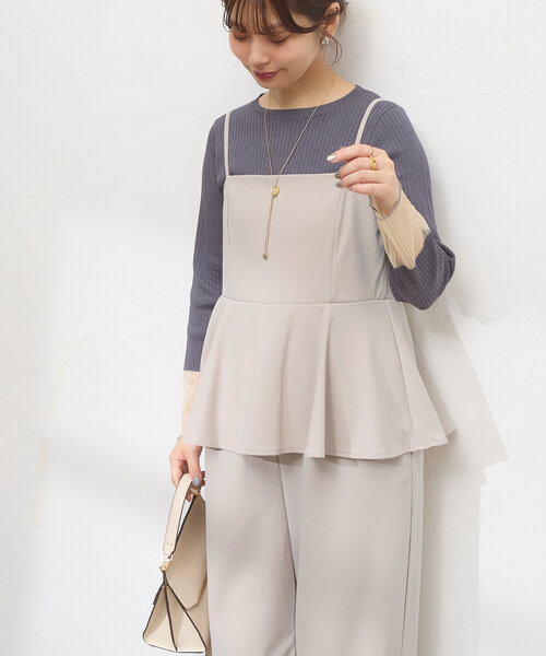 natural couture(ナチュラルクチュール)の「カットジョーゼットペプラムサロペット(その他パンツ・レディース・ブラック/グレイッシュベージュ/チャコールグレー/ドット・LARGE/MEDIUM)」の14枚目の写真