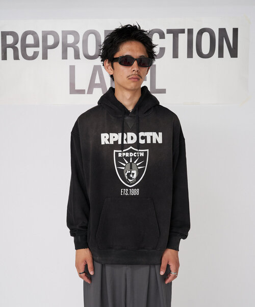 【セール】【RePRODUCTION LABEL / リプロダクションレーベル】ビッグロゴフーディー（パーカー）｜RePRODUCTION LABEL（リプロダクションレーベル）