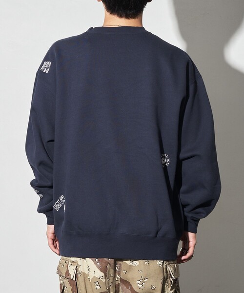 BEN DAVIS（ベンデイビス）の「BEN DAVIS/ベンデイビス 別注 Embroidery Sweat/ワンポイント刺繍スウェット(限定展開)（スウェット・メンズ・ライトグレー/ブラック/ネイビー・MEDIUM/LARGE/X-LARGE）」の13枚目の写真