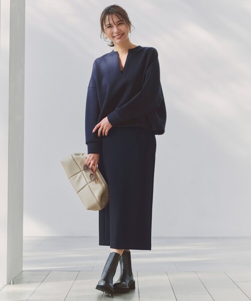 UNFILO（アンフィーロ）の「【野呂佳代さん着用/新色追加】BEAUTY FORM JERSEY Iラインスカート（スカート・レディース・アイボリー系/グレー系/ライトグレー系/ブラック系/イエロー系/ダークブラウン系/ベージュ系/ネイビー系・X-SMALL/SMALL/MEDIUM/MT/LARGE/LT）」の7枚目の写真