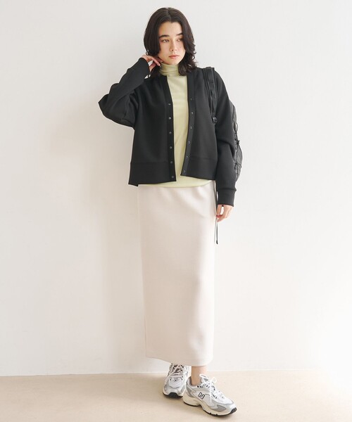 UNFILO（アンフィーロ）の「【新色追加】BEAUTY FORM JERSEY Iラインスカート（スカート・レディース・アイボリー系/グレー系/ライトグレー系/ブラック系/イエロー系/ダークブラウン系/ベージュ系/ネイビー系・X-SMALL/SMALL/MEDIUM/MT/LARGE/LT）」の10枚目の写真