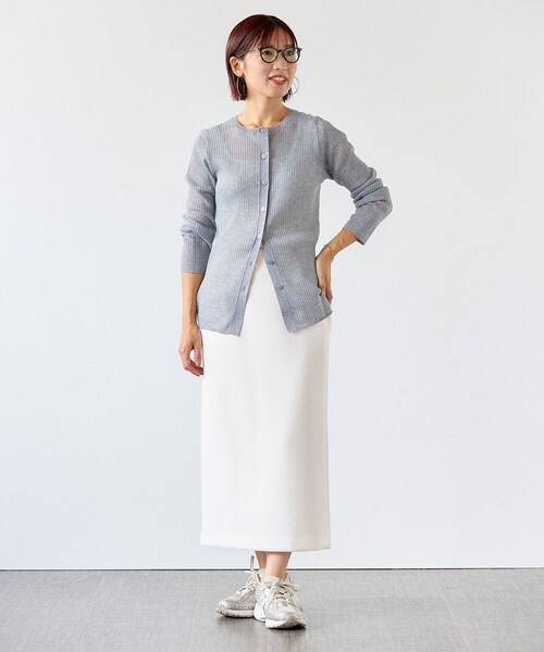 UNFILO（アンフィーロ）の「【野呂佳代さん着用/新色追加】BEAUTY FORM JERSEY Iラインスカート（スカート・レディース・アイボリー系/グレー系/ライトグレー系/ブラック系/イエロー系/ダークブラウン系/ベージュ系/ネイビー系・X-SMALL/SMALL/MEDIUM/MT/LARGE/LT）」の20枚目の写真