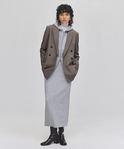 UNFILO（アンフィーロ）の「【野呂佳代さん着用/新色追加】BEAUTY FORM JERSEY Iラインスカート（スカート・レディース・アイボリー系/グレー系/ライトグレー系/ブラック系/イエロー系/ダークブラウン系/ベージュ系/ネイビー系・X-SMALL/SMALL/MEDIUM/MT/LARGE/LT）」の22枚目の写真