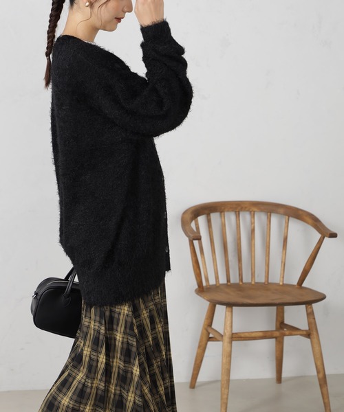 FOUND GOOD（ファウンドグッド）の「シャギーニットBIGカーデ（カーディガン/ボレロ・レディース・グリーン系2/ブラウン系3/パープル系2/アイボリー/ブラック・L/M）」の7枚目の写真