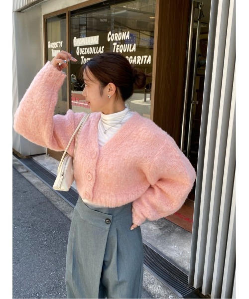 titivate（ティティベイト）の「クロップド起毛ニットカーディガン（カーディガン/ボレロ・レディース・オフホワイト/ブラック/グリーン系その他/イエロー/ピンク・FREE）」の5枚目の写真