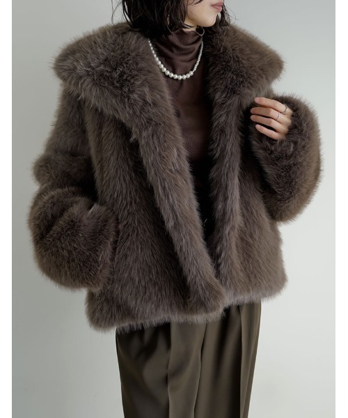 ZOZOTOWN限定再販]ビッグカラーフェイクファーショートコート